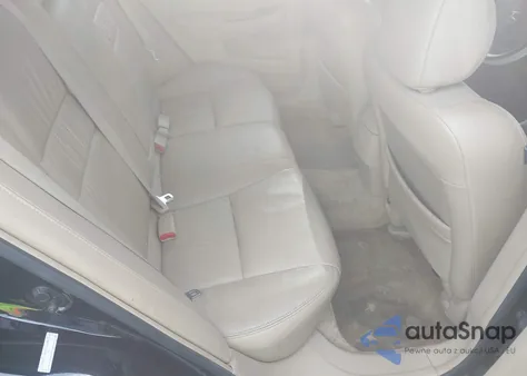 2006 Honda Accord 3.0 Ex from USA, damaged, VIN 1HGCM66546A053831